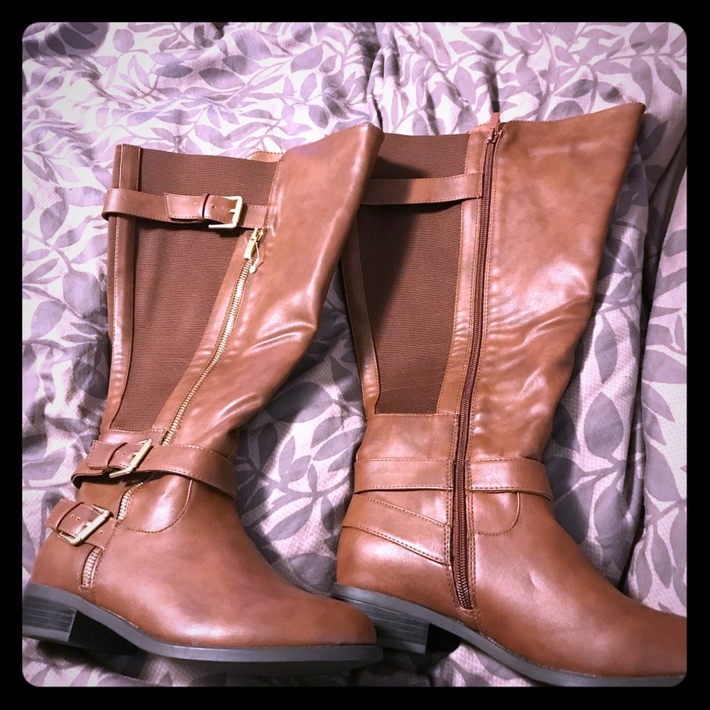 Extra Extra Wide boots